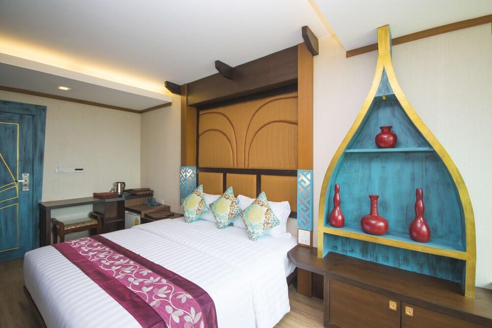 Pp Nice Beach Resort Phi Phi Don Exterior foto