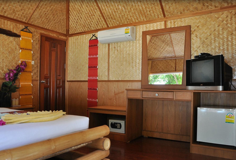 Pp Nice Beach Resort Phi Phi Don Exterior foto