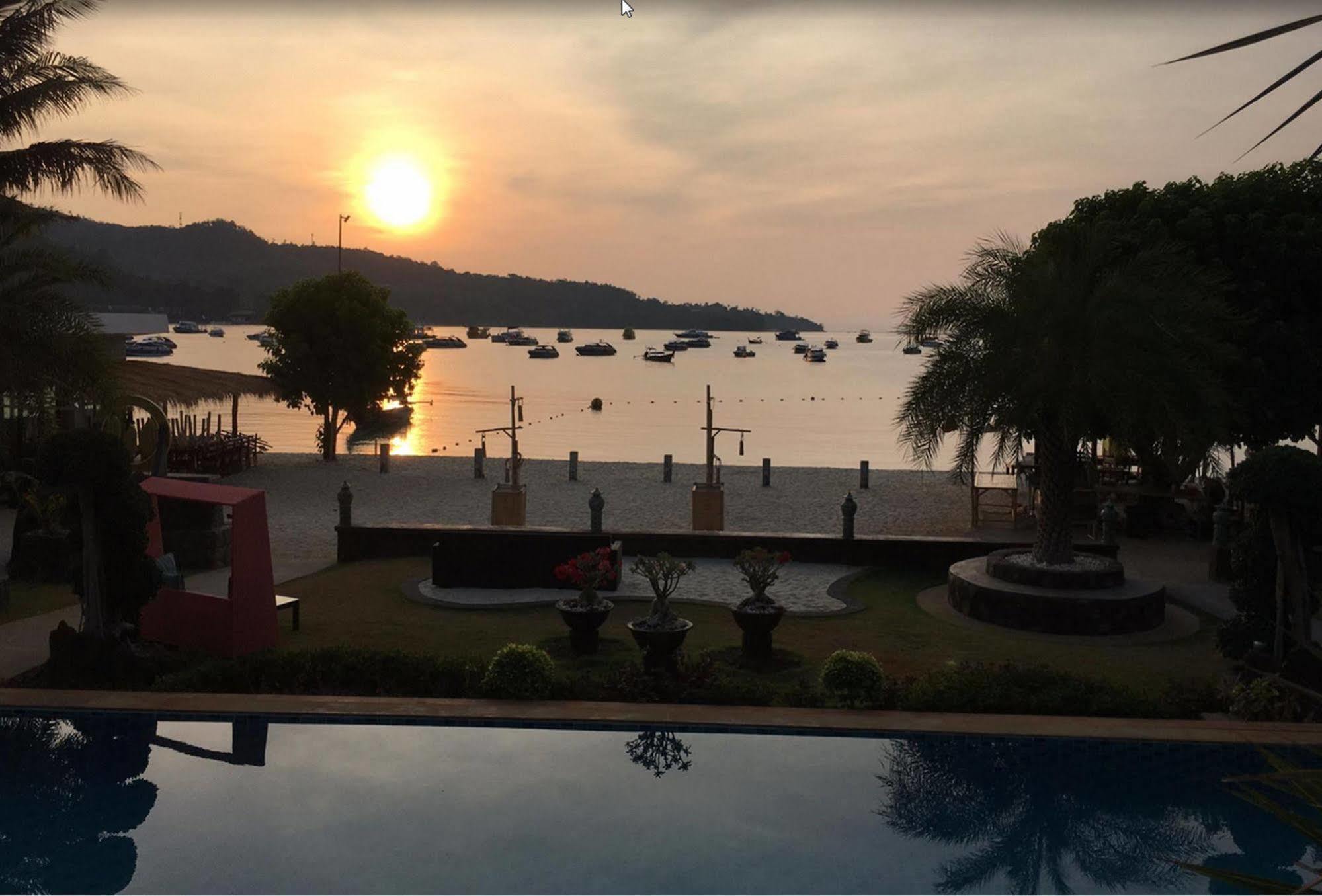 Pp Nice Beach Resort Phi Phi Don Exterior foto